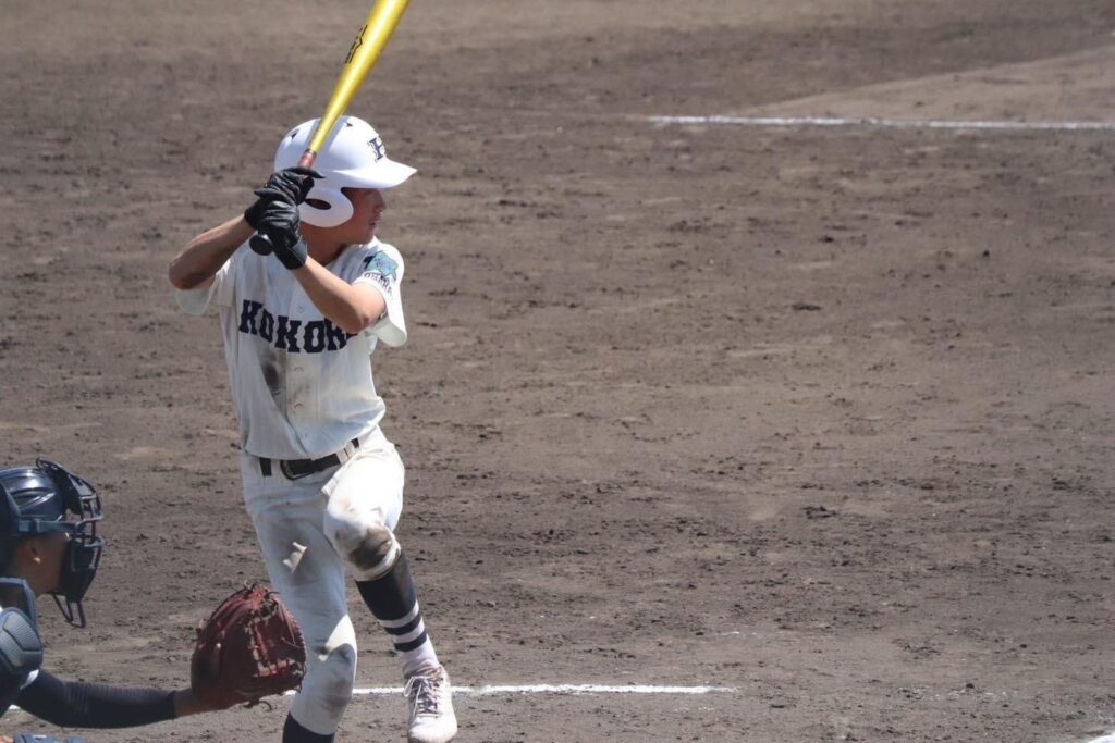 硬式野球部 夏に繋がる準優勝！】 - 興國高等学校｜大阪市天王寺区