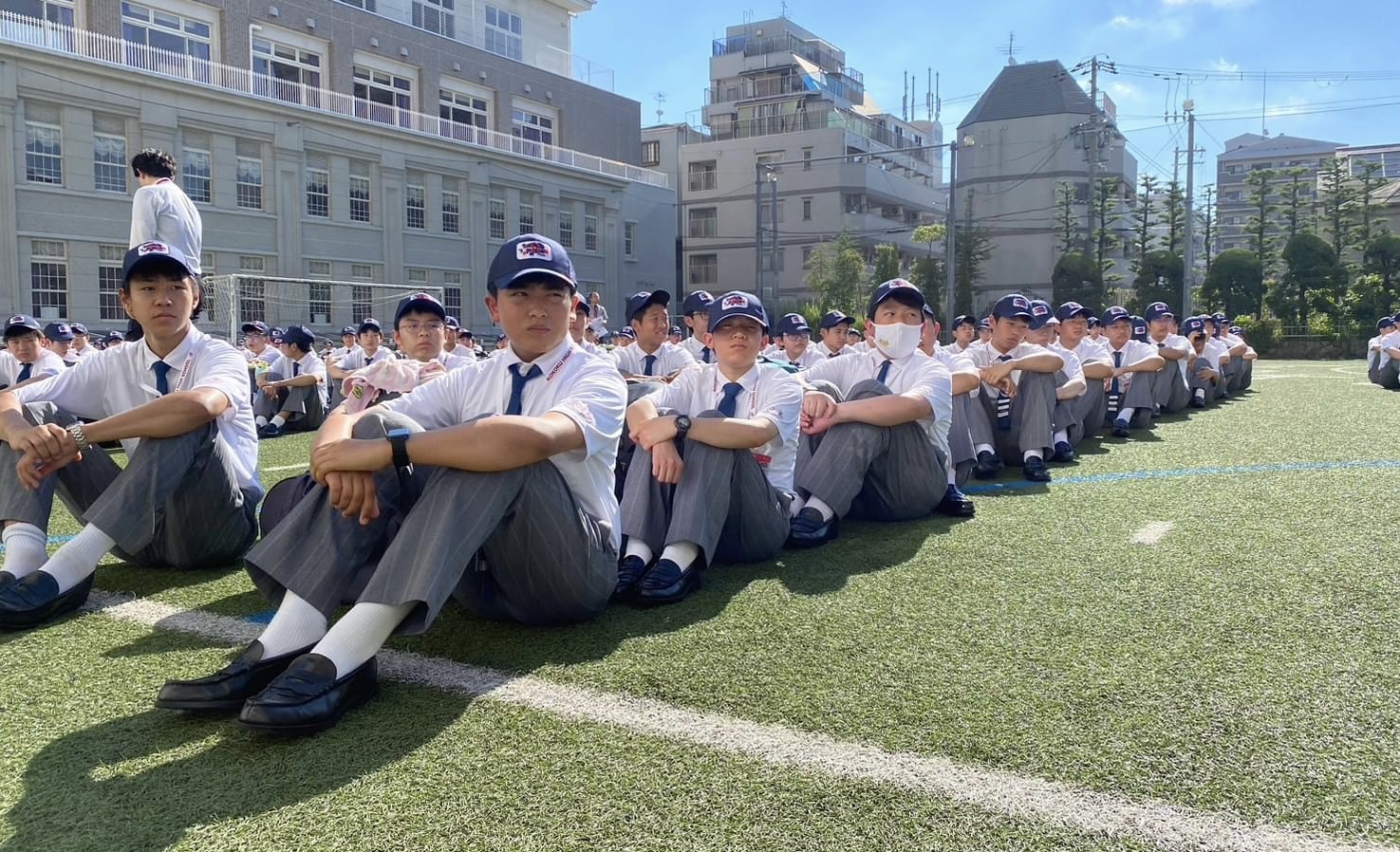 サッカートレーニングDVD 興国高校2枚、大阪桐蔭高校1枚の3枚セット