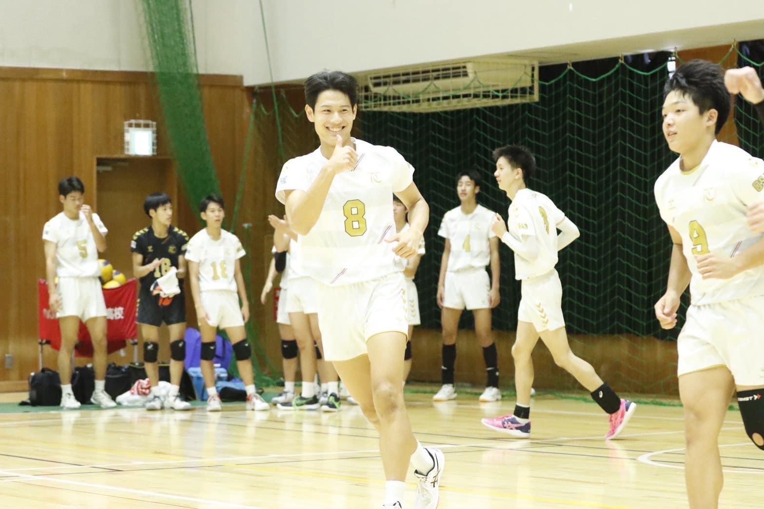 バレーボール部】 - 興國高等学校｜大阪市天王寺区