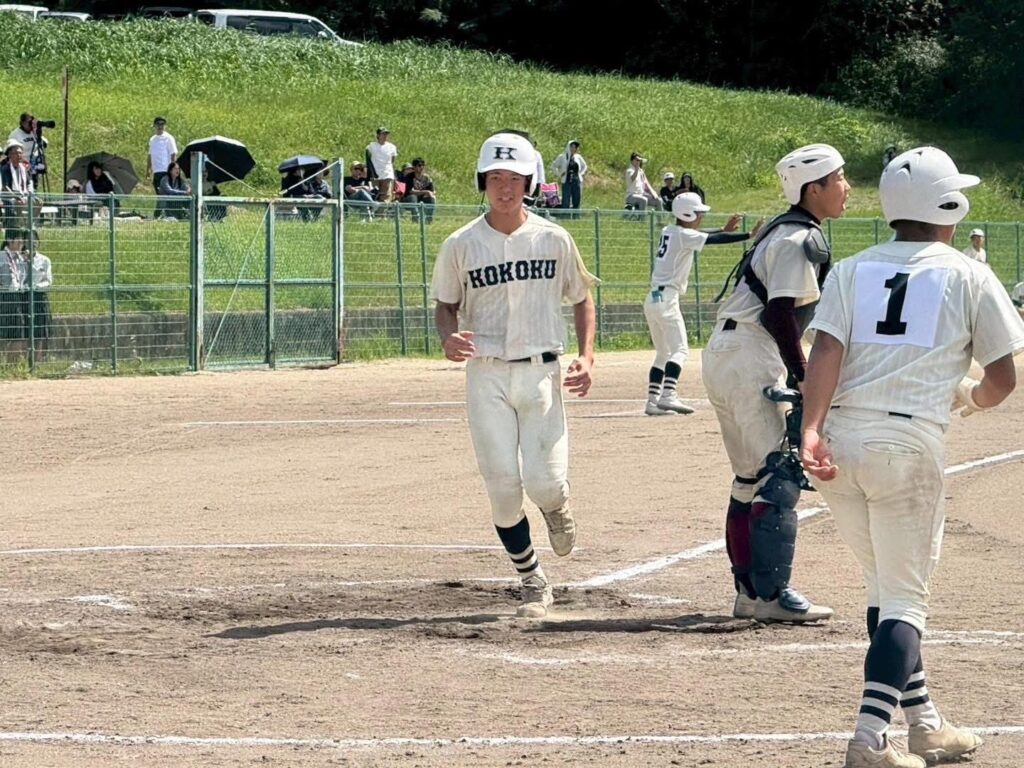 興国高校 硬式野球部 グランドコート 硬式野球部】 - 興國高等学校｜大阪市天王寺区